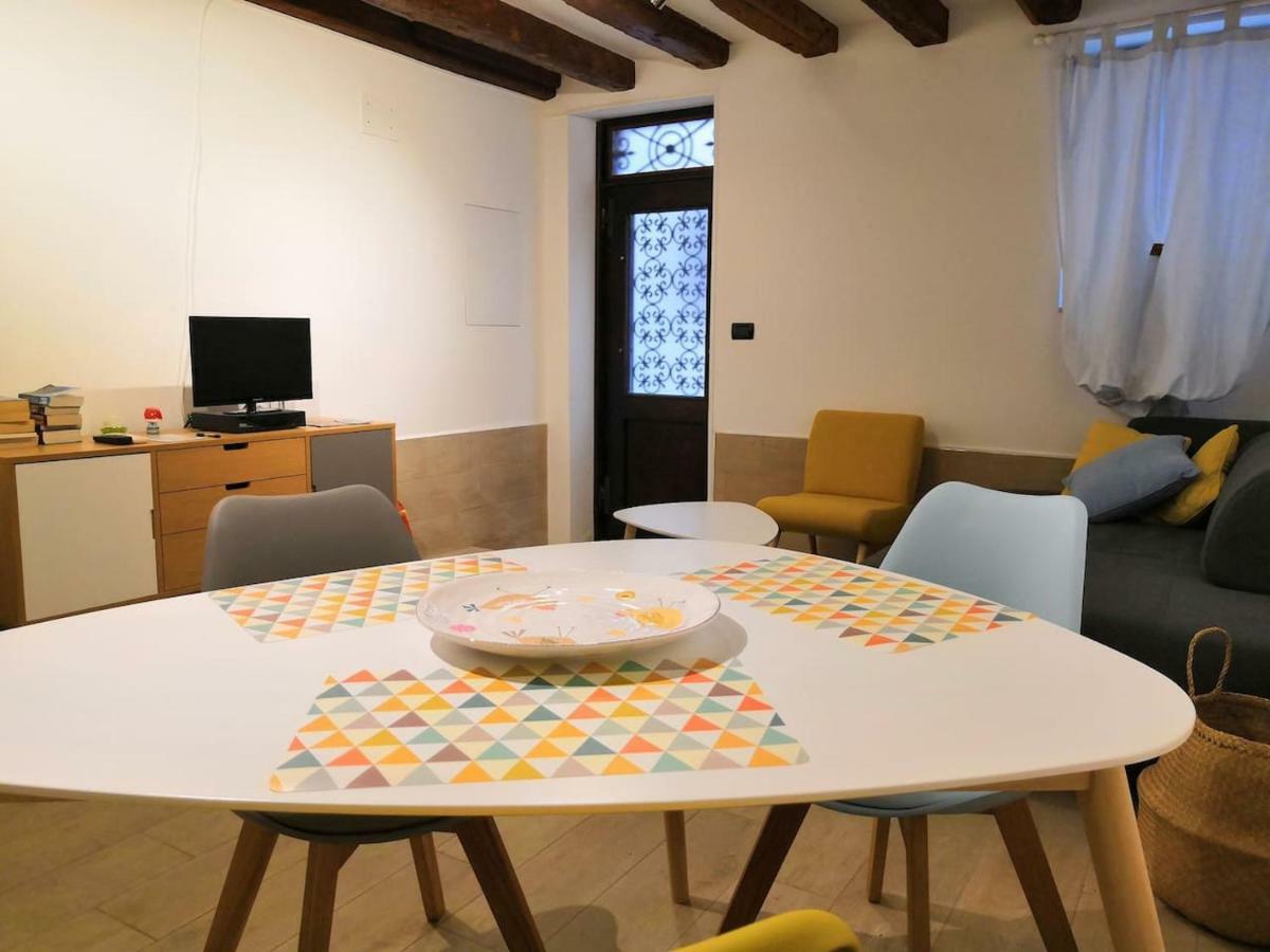 Appartamento Alcova Venesia Bagian luar foto