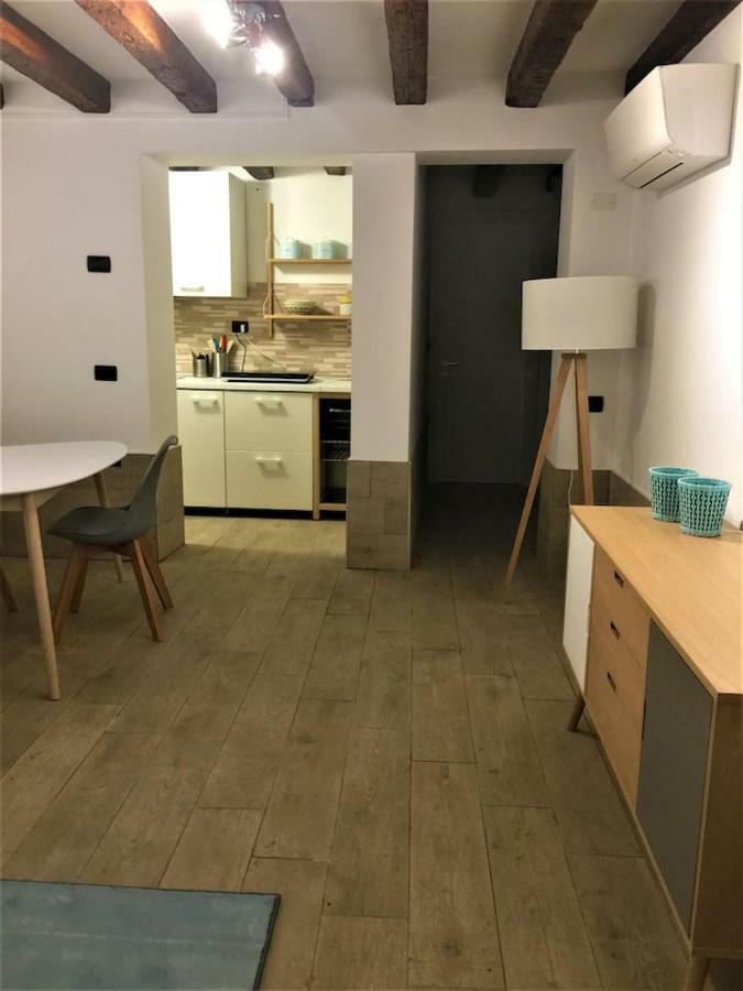 Appartamento Alcova Venesia Bagian luar foto