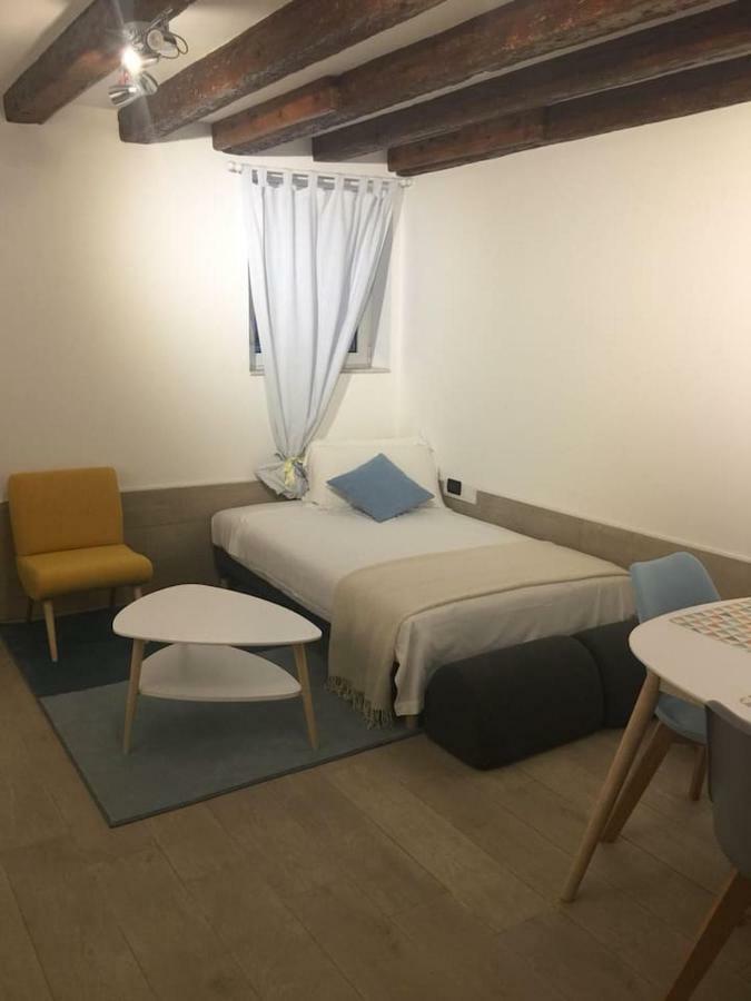 Appartamento Alcova Venesia Bagian luar foto